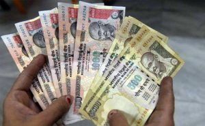 500-and-1000-rupee-notes-afp_650x400_81478769280