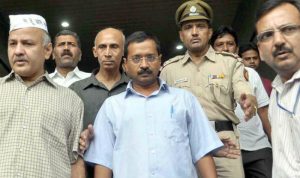 aam-aadmi-party-aap-leader-arvind-kejriwal-and-manish-sisodia-come-out-after-m