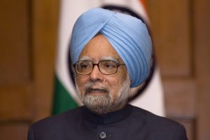 India's Prime Minister Manmohan Singh speaks during a news conference in Washington November November 25, 2009. Singh said on Wednesday that he saw no major hurdles to quickly implementing a bilateral civil agreement with the United States that would open up India's potential $150 billion market in power plants.    REUTERS/Molly Riley  (UNITED STATES POLITICS BUSINESS)