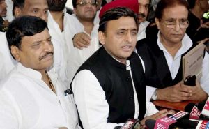 akhilesh-yadav-ram-gopal-yadav-azam-khan-pti_650x400_61474871662