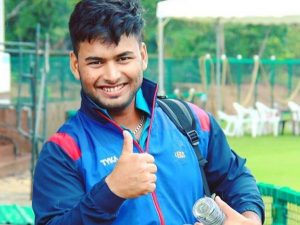 rishabh-pant-facebook_806x605_81483714259