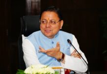 सीएम धामी का बड़ा फैसला: उत्तराखंड के हर ब्लॉक में बनेगा बालिकाओं के लिए छात्रावास और धार्मिक सर्किट विकसित करने के निर्देश