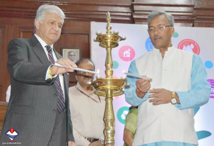 मुख्यमंत्री त्रिवेन्द्र सिंह रावत