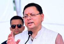 ममता के गढ़ में सीएम धामी की दहाड़, बोले- युवाओं को कर्मवीर नहीं, भत्तावीर बना रही ममता सरकार