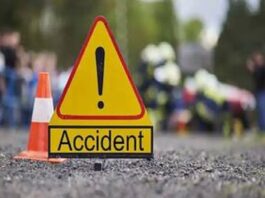 रामनगर में स्कूटी और बाइक की जोरदार भिड़ंत, दो लोग गंभीर रूप से घायल accident