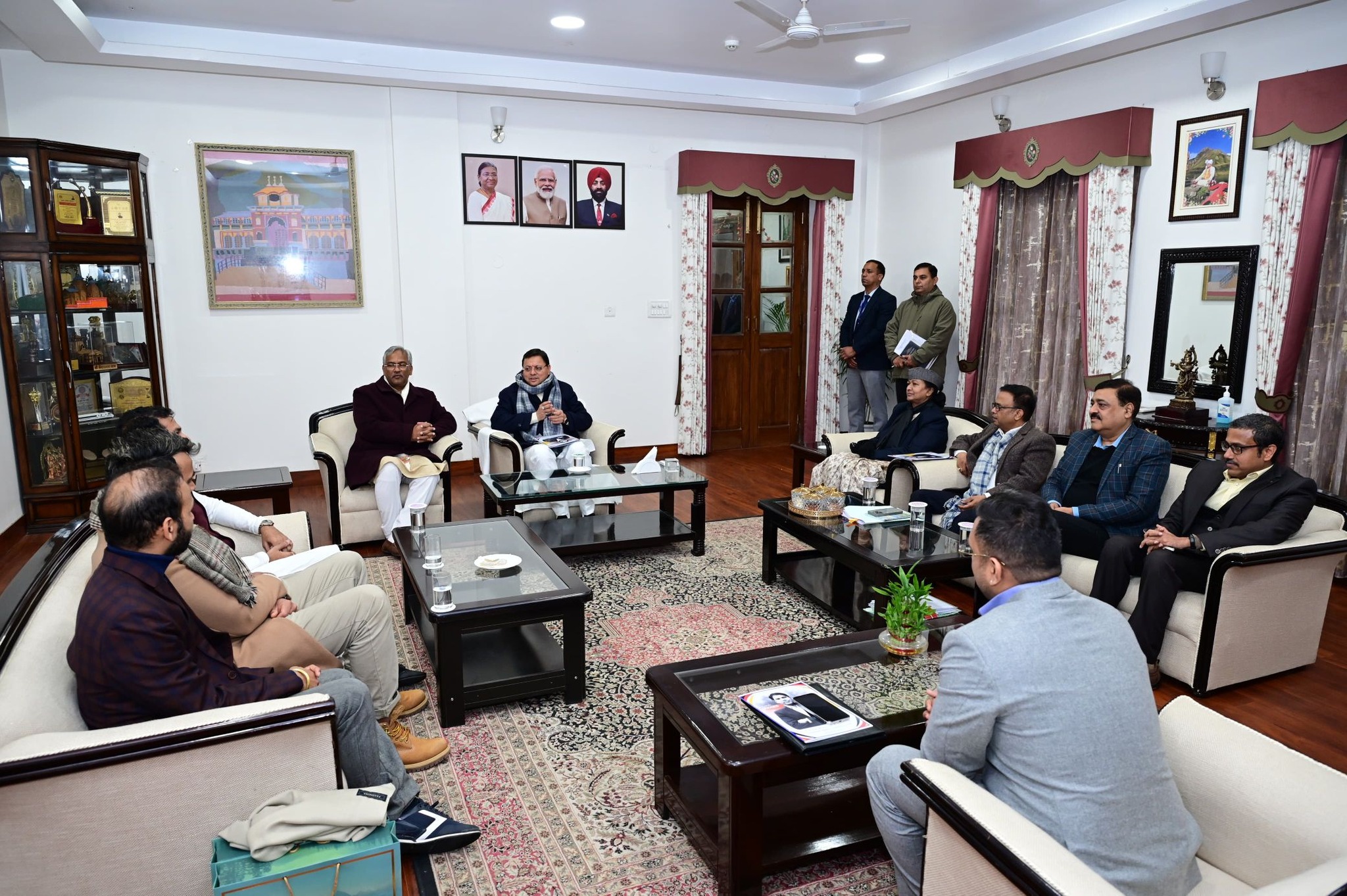 मुख्यमंत्री पुष्कर सिंह धामी से जर्मनी के संसद सदस्य राहुल कुमार कंबोज ने की मुलाकात, कौशल विकास और रोजगार पर हुई चर्चा। | Vision2020 News