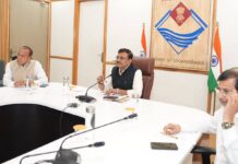 मुख्य सचिव ने की नीट पुनर्परीक्षा की तैयारियों की समीक्षा, रोडवेज बस में निशुल्क यात्रा कर सकेंगे परीक्षार्थी
