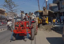 विकासनगर में अतिक्रमण पर एक्शन, JCB मशीन से ध्वस्त किए गए अवैध कब्जे ATIKRAMAN