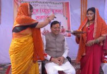 चंपावत में भैया दूज पर सजी परंपरा की छटा, सीएम धामी ने निभाई लोक संस्कृति की रस्में