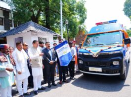 सीएम धामी ने HDFC बैंक द्वारा प्रदत्त 4 अत्याधुनिक एम्बुलेंस का किया फ्लैग ऑफ
