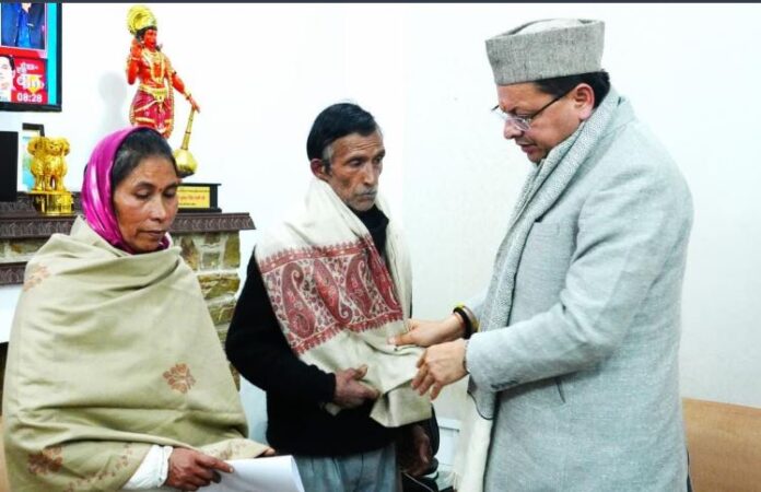 ankita bhandari parents