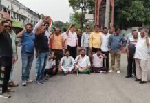 राहुल गांधी के दौरे को लेकर तकरार बढ़ी, परेड ग्राउंड की अनुमति रद्द होने पर कांग्रेस का प्रदर्शन