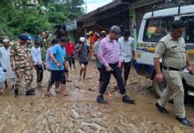 Cloud Burst: चमोली के थराली में फटे बादल- भारी बारिश के बीच डीएम मौके पर, राहत टीमें सक्रिय