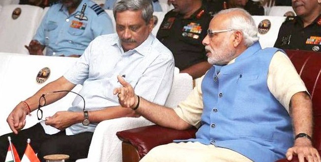Narendra-Modi-and-Manohar-Parrikar-e1453196684157