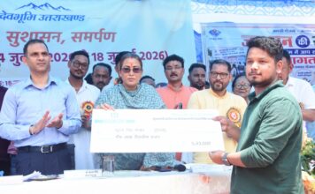 पिथौरागढ़ पहुंची मंत्री रेखा आर्या, कहा- सरकार हर नागरिक तक विकास की धारा को पहुंचने में जुटी
