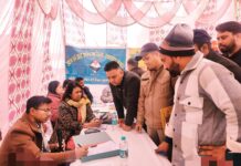 ग्रामीणों के द्वार पर सरकारः आमवाला में 921 लाभार्थियों को मिला योजनाओं का लाभ