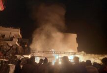 देहरादून: क्लेमेनटाउन में टेंट हाउस में लगी भीषण आग, 30 हजार लीटर पानी से पाया गया काबू