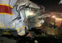 हरिद्वार हाईवे पर भिड़े दो ट्रक, ट्रकों के आगे से उड़ें परखच्चे, एक चालक की मौत accident