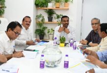 SIR को लेकर की राजनैतिक दलों के साथ बैठक, मतदाताओं के घर-घर सत्यापन अभियान में सहयोग की अपील