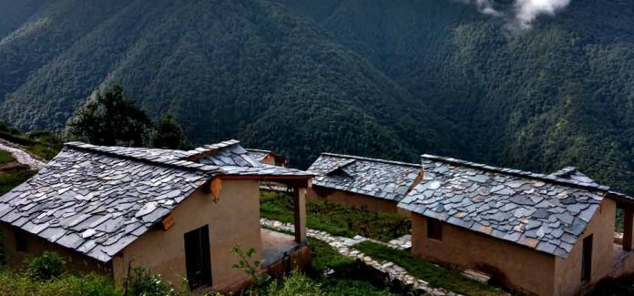 उत्तरकाशी के इन आठ गांवों में बिजली की रोशनी आज भी सपने जैसी है