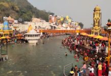 मौनी अमावस्या आज, हरिद्वार में बड़ी संख्या में गंगा में डुबकी लगाने पहुंच रहे श्रद्धालु mauni amavasya