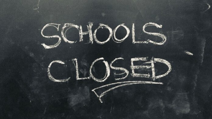 उत्तराखंड स्कूलों में छुट्टी